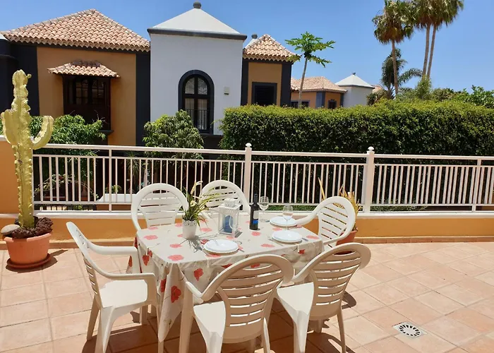 Mit Beheiztem Gemeinsamem Pool By Interhome