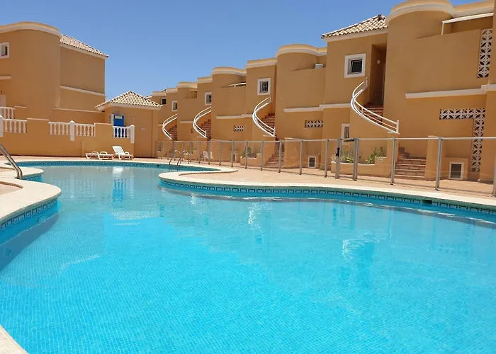 Mit Beheiztem Gemeinsamem Pool By Interhome Apartman Costa Adeje (Tenerife)