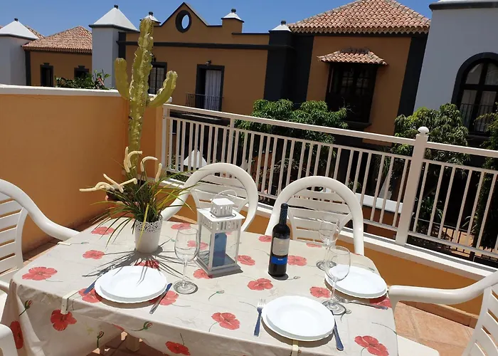 Apartamento Mit Beheiztem Gemeinsamem Pool By Interhome